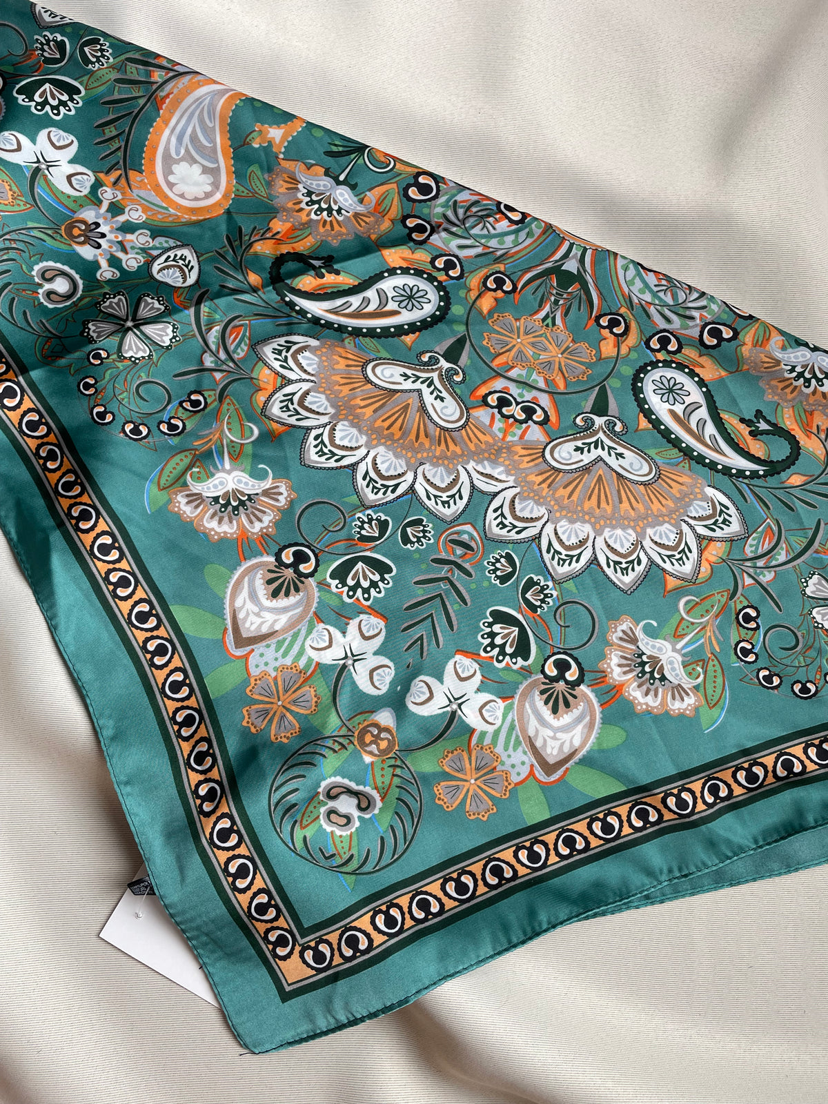 Foulard Madrid Livaya - Boutique e-shop