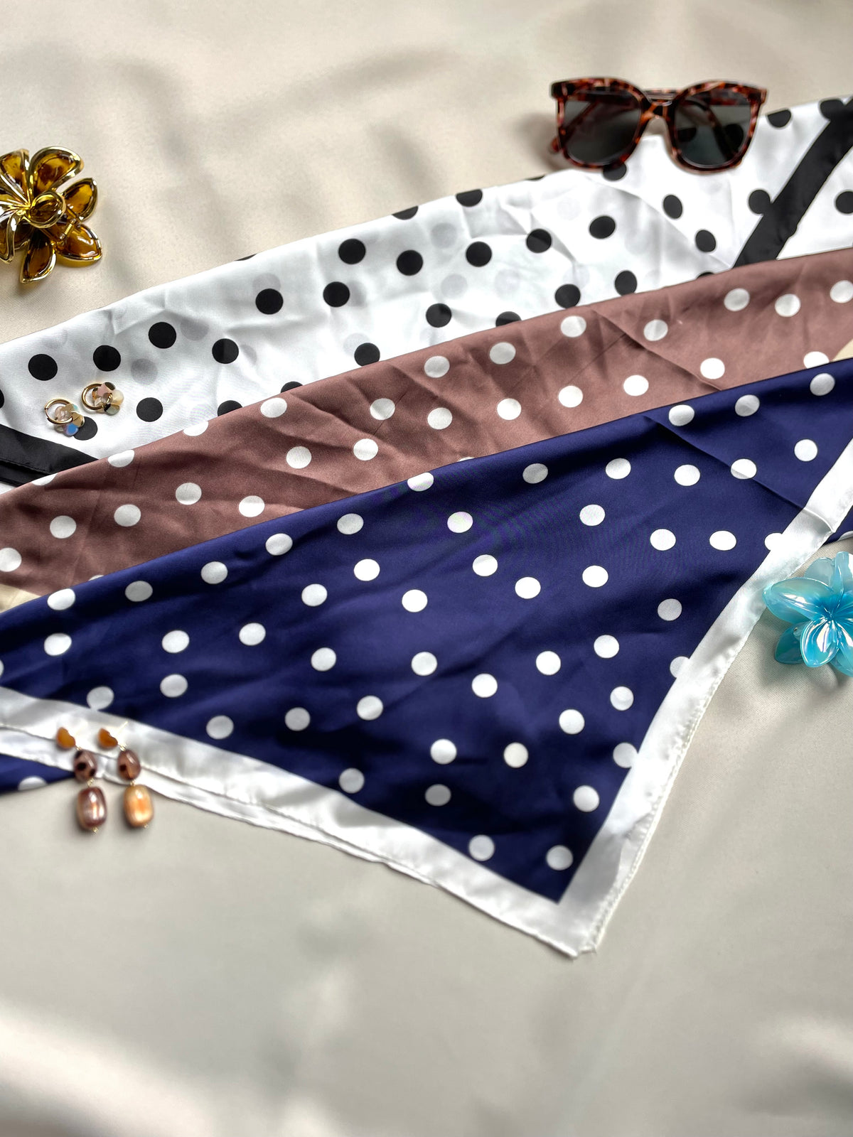 Foulard Pois Livaya - Boutique e-shop